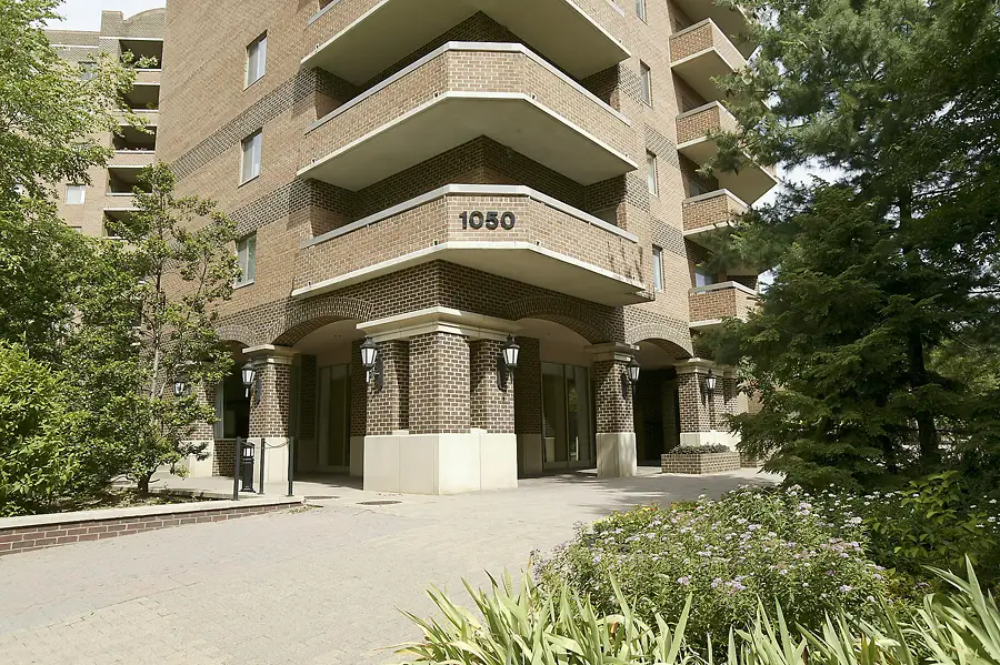 Exterior view of Ballston Park condo building in Ballston, Arlington, VA