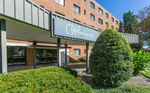 Exterior view of Wentworth Place condo building in Virginia Square, Arlington, VA